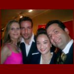 aidsgala20024m.JPG